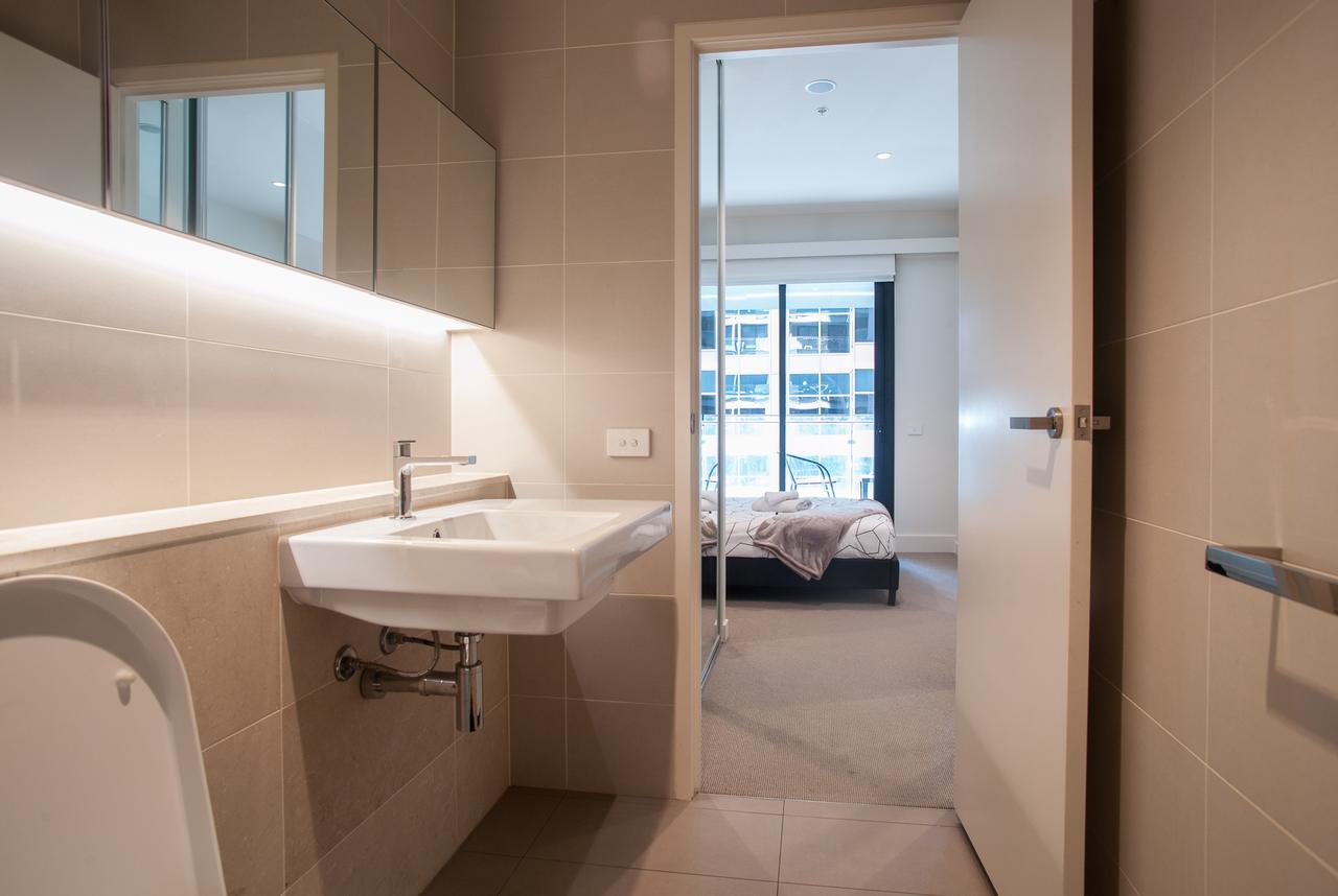 The William Suites Melbourne Exteriör bild
